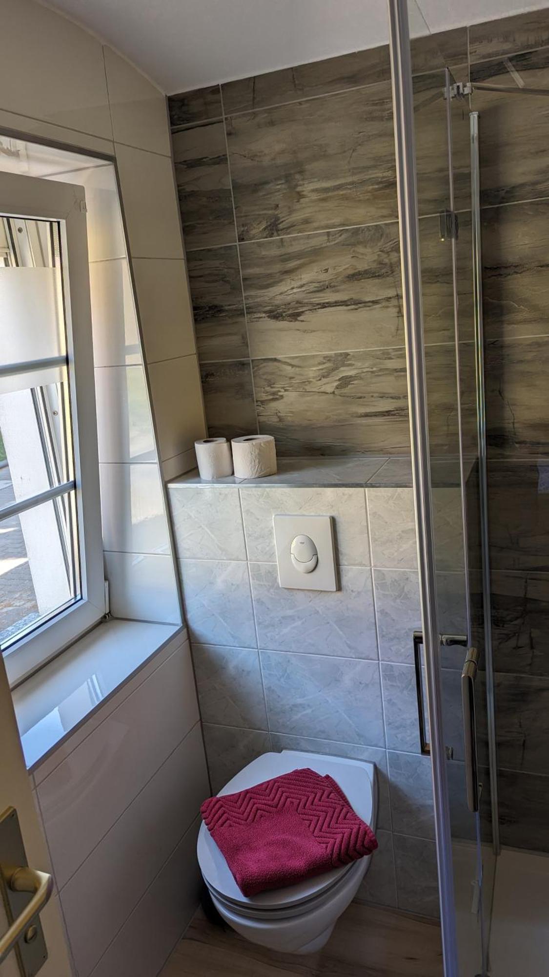Fuenf Linden Hotell Straupitz Rom bilde